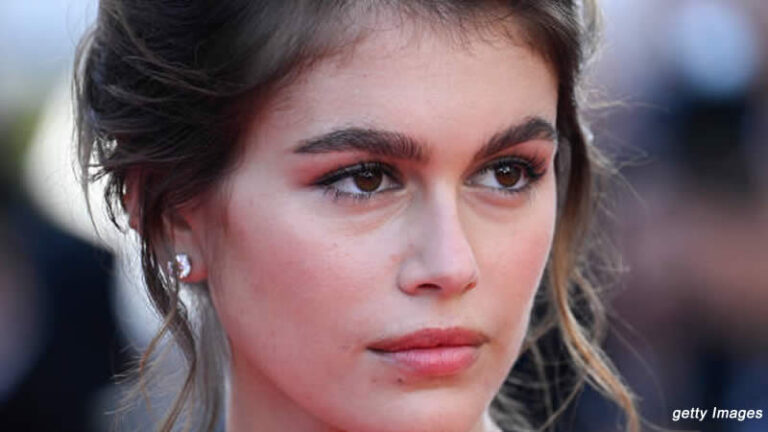 Kaia Gerber wanted comfortable look for Elvis Presley